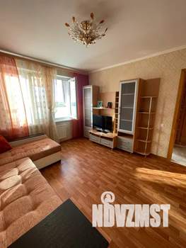 1-к квартира, посуточно, 35м2, 9/17 этаж