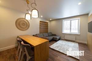 2-к квартира, вторичка, 46м2, 1/4 этаж