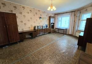 2-к квартира, вторичка, 63м2, 3/5 этаж