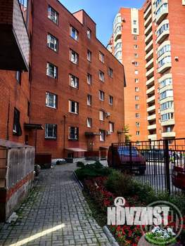 1-к квартира, вторичка, 63м2, 1/5 этаж