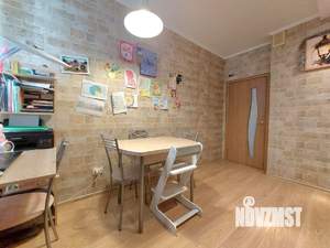 2-к квартира, вторичка, 57м2, 8/9 этаж