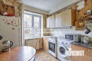 2-к квартира, вторичка, 46м2, 1/10 этаж