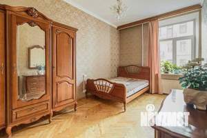 2-к квартира, вторичка, 63м2, 4/7 этаж