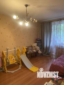 2-к квартира, вторичка, 57м2, 1/5 этаж