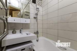 3-к квартира, вторичка, 58м2, 2/5 этаж