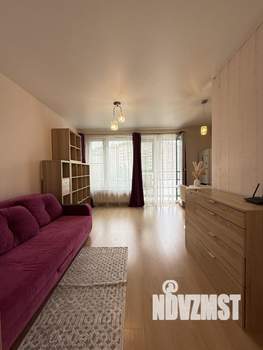 Студия квартира, вторичка, 32м2, 3/22 этаж