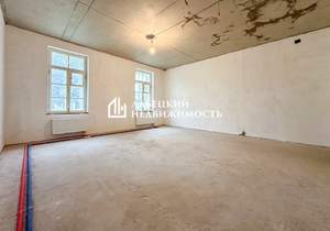 3-к квартира, вторичка, 169м2, 1/2 этаж