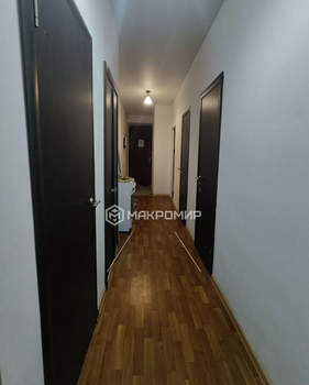 5-к квартира, вторичка, 69м2, 1/4 этаж