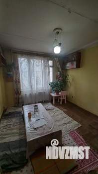 3-к квартира, вторичка, 58м2, 2/5 этаж