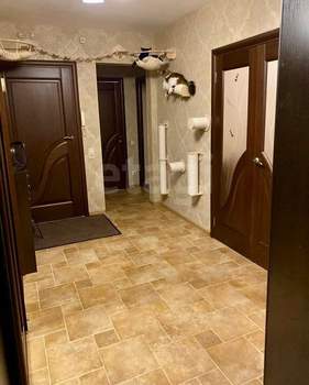 3-к квартира, вторичка, 70м2, 12/16 этаж