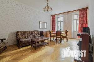 2-к квартира, вторичка, 63м2, 4/7 этаж
