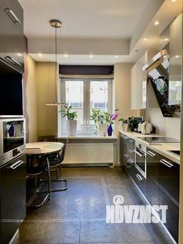 3-к квартира, вторичка, 65м2, 3/8 этаж