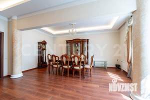 2-к квартира, вторичка, 120м2, 3/6 этаж