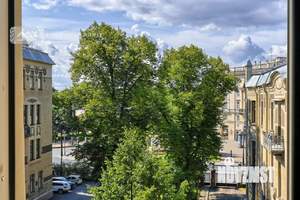 6-к квартира, вторичка, 359м2, 4/5 этаж