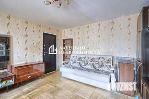 2-к квартира, вторичка, 46м2, 1/10 этаж