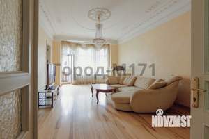 5-к квартира, вторичка, 153м2, 5/6 этаж