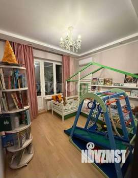 2-к квартира, вторичка, 82м2, 23/25 этаж