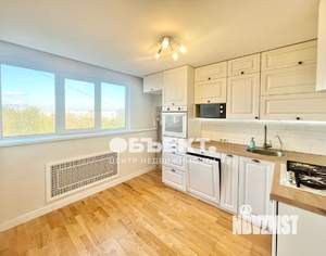 3-к квартира, вторичка, 64м2, 9/9 этаж