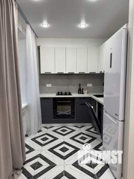 2-к квартира, вторичка, 42м2, 4/5 этаж