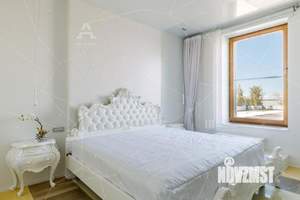 4-к квартира, вторичка, 200м2, 5/5 этаж