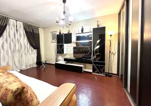 2-к квартира, вторичка, 42м2, 2/5 этаж