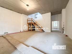 3-к квартира, вторичка, 177м2, 1/2 этаж