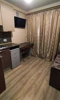Студия квартира, вторичка, 14м2, 1/5 этаж