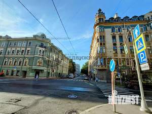 4-к квартира, вторичка, 95м2, 3/3 этаж