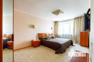2-к квартира, вторичка, 65м2, 9/15 этаж