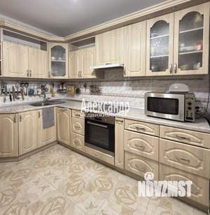 3-к квартира, вторичка, 81м2, 2/6 этаж