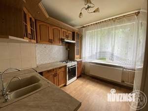 3-к квартира, вторичка, 64м2, 1/5 этаж