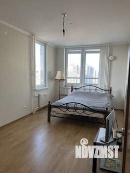 1-к квартира, вторичка, 38м2, 20/25 этаж