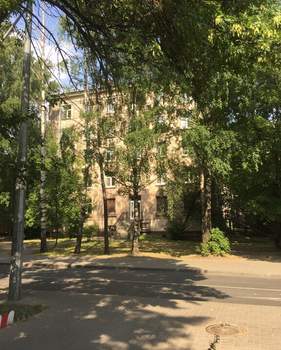 2-к квартира, вторичка, 56м2, 1/5 этаж