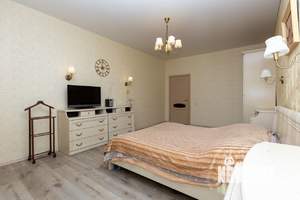 3-к квартира, вторичка, 88м2, 2/4 этаж