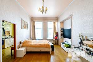 5-к квартира, вторичка, 191м2, 3/3 этаж