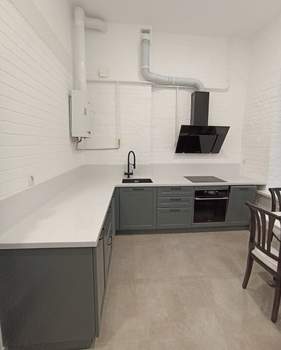 2-к квартира, вторичка, 75м2, 2/5 этаж