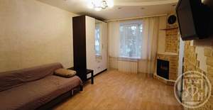 2-к квартира, вторичка, 42м2, 1/3 этаж
