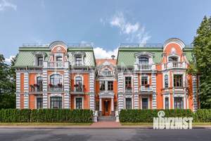 4-к квартира, вторичка, 245м2, 2/3 этаж