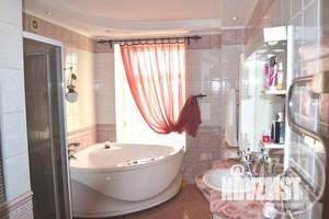 3-к квартира, вторичка, 109м2, 5/7 этаж