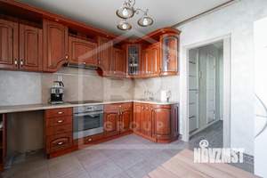 2-к квартира, вторичка, 69м2, 10/17 этаж