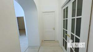 3-к квартира, вторичка, 100м2, 2/4 этаж