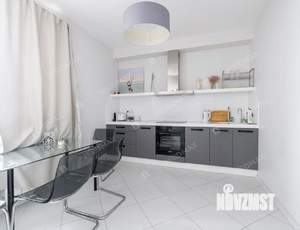 2-к квартира, вторичка, 64м2, 8/25 этаж