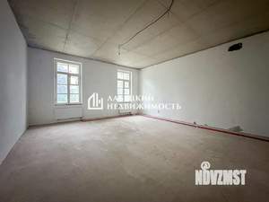 3-к квартира, вторичка, 174м2, 1/2 этаж