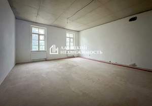 3-к квартира, вторичка, 183м2, 1/2 этаж