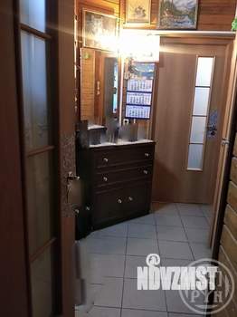 3-к квартира, вторичка, 53м2, 1/9 этаж