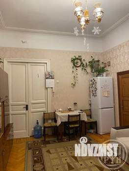 5-к квартира, вторичка, 169м2, 2/4 этаж