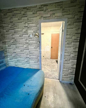 3-к квартира, вторичка, 42м2, 1/5 этаж