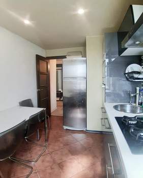2-к квартира, вторичка, 56м2, 11/14 этаж