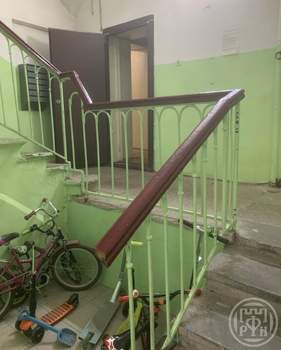 4-к квартира, вторичка, 108м2, 1/3 этаж