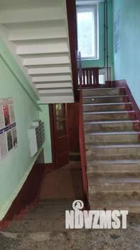 2-к квартира, вторичка, 43м2, 1/4 этаж